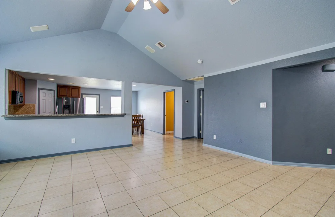 Photo of 1805 Foxglove Drive