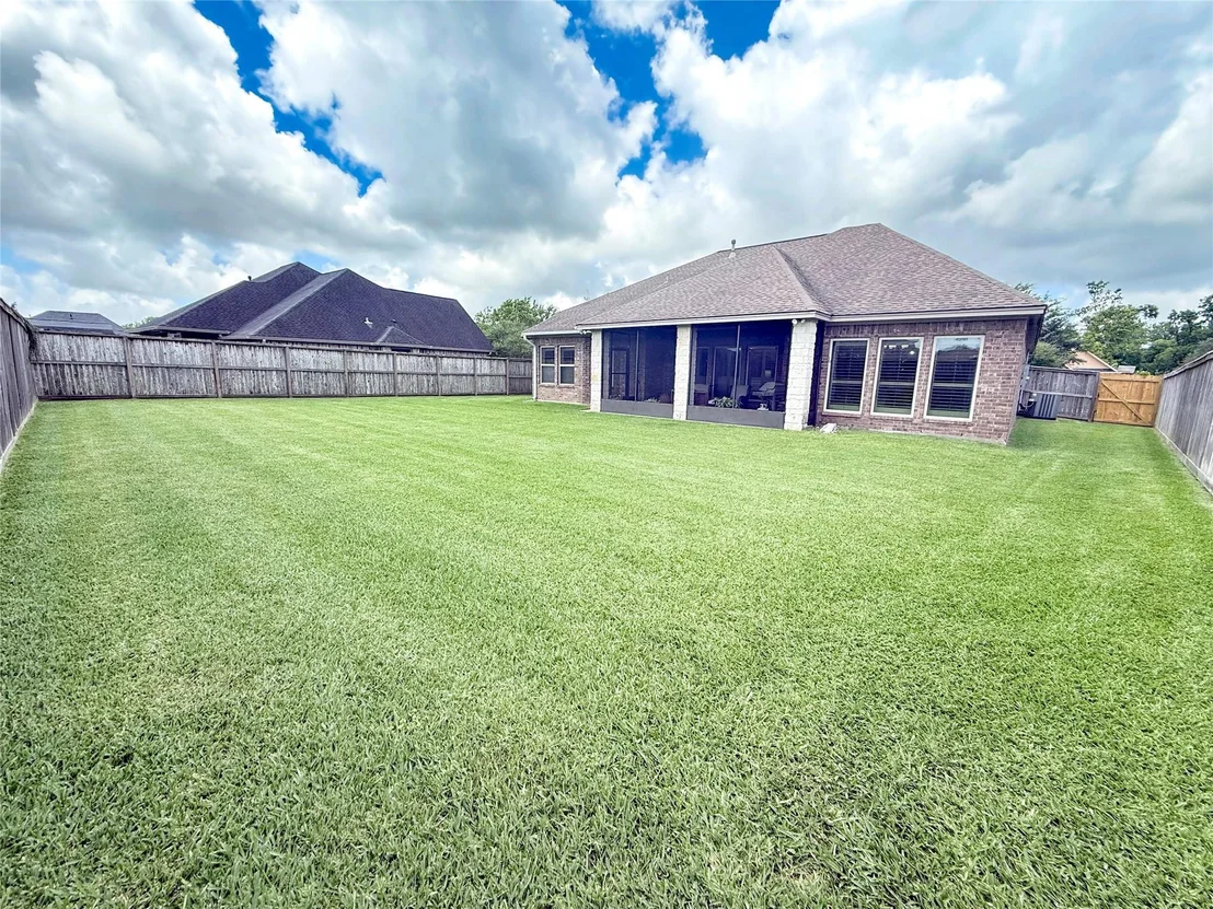 Photo of 313 Creekside Lane