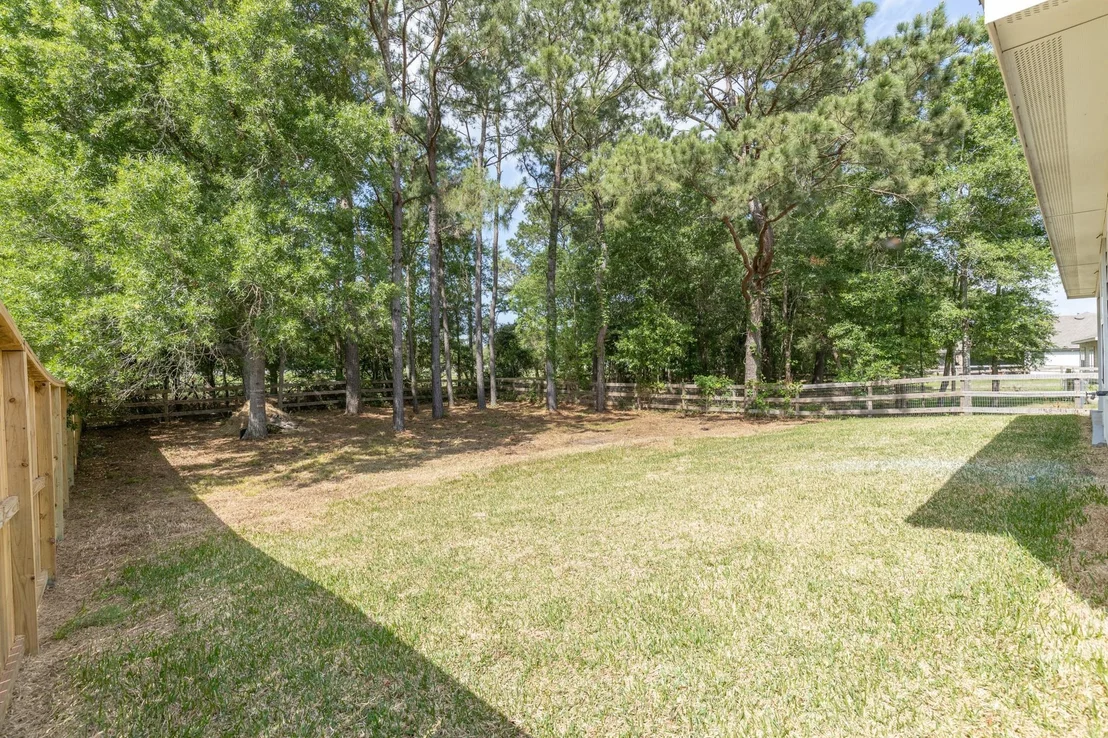 Photo of 103 Lakeway Circle