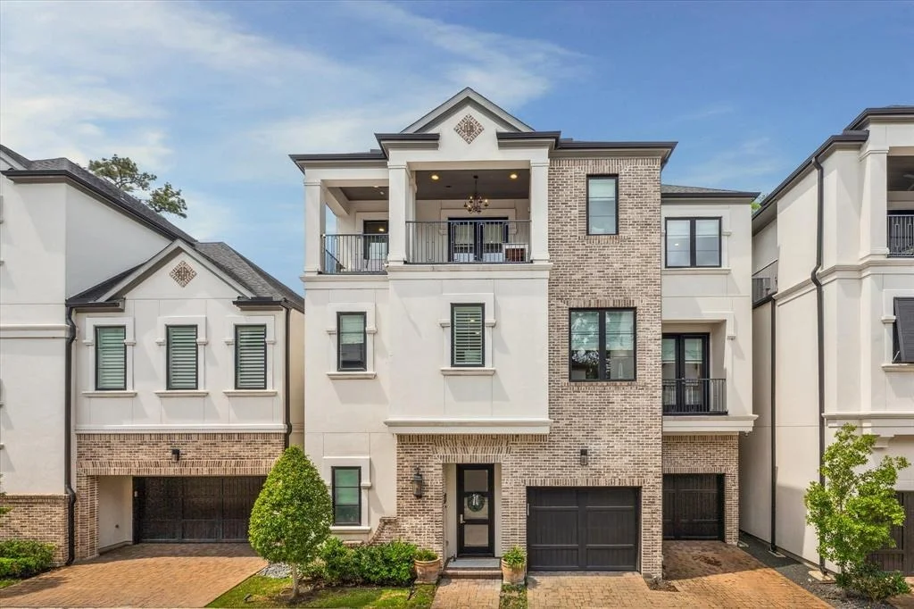 Photo of 1529 Cunningham Parc Lane