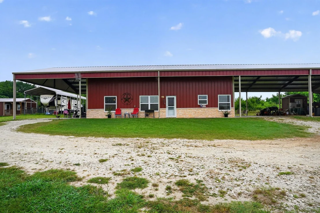 Photo of 7821 County Road 460