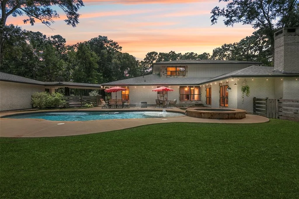 Photo of 1025 Creek Bend