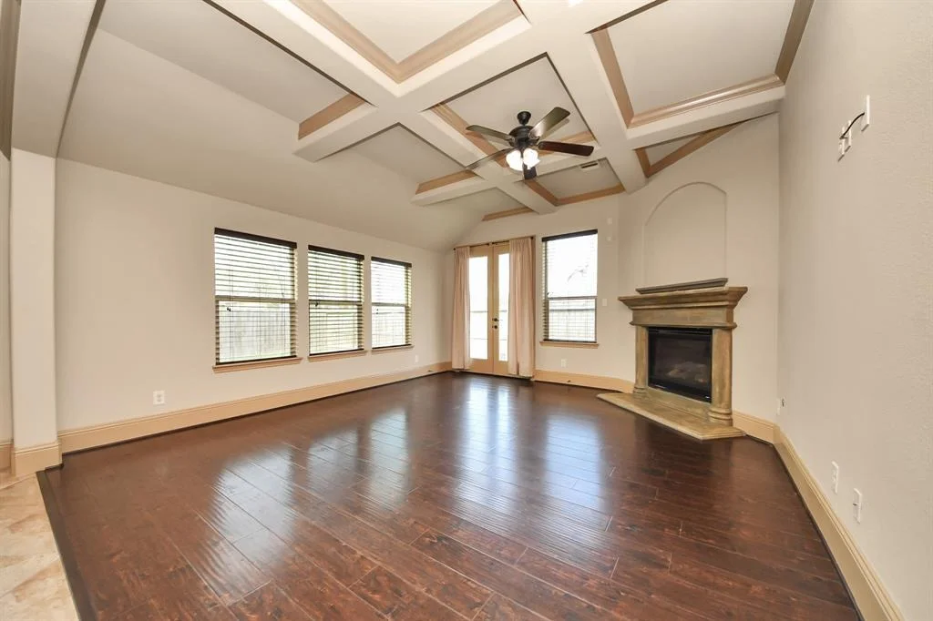 Photo of 6051 Woodview Drive
