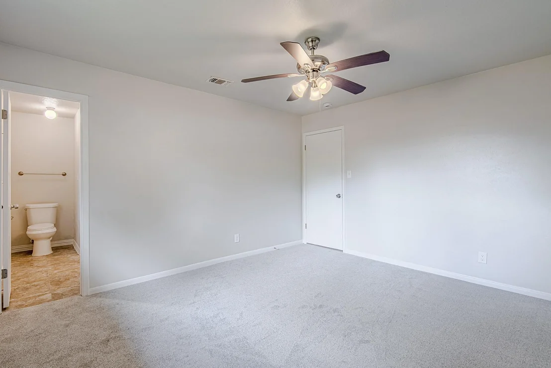 Photo of 24306 Spring Mill Lane