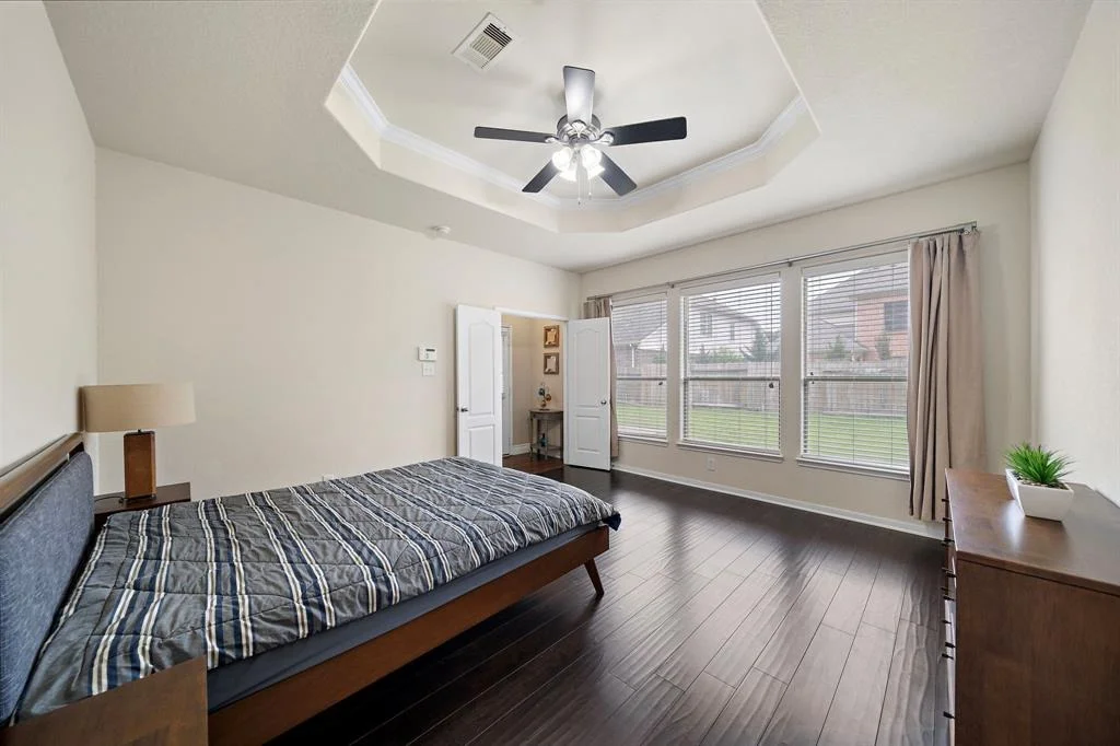 Photo of 25343 Holton Ridge Drive