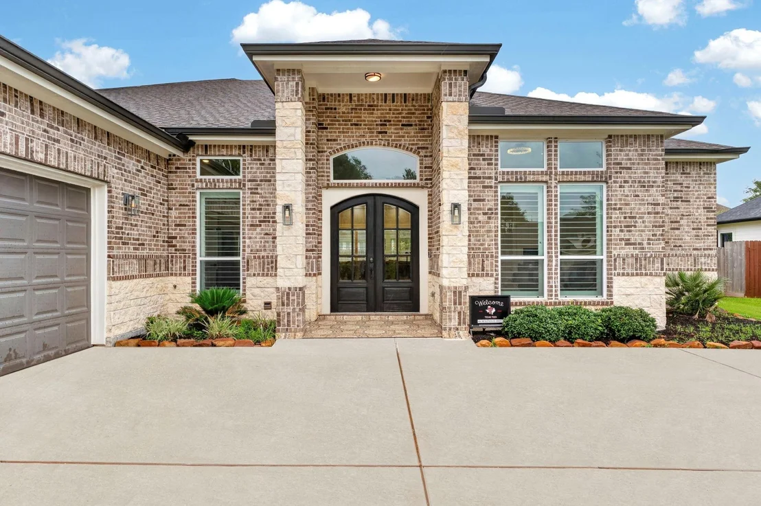 Photo of 101 Bentwood Drive