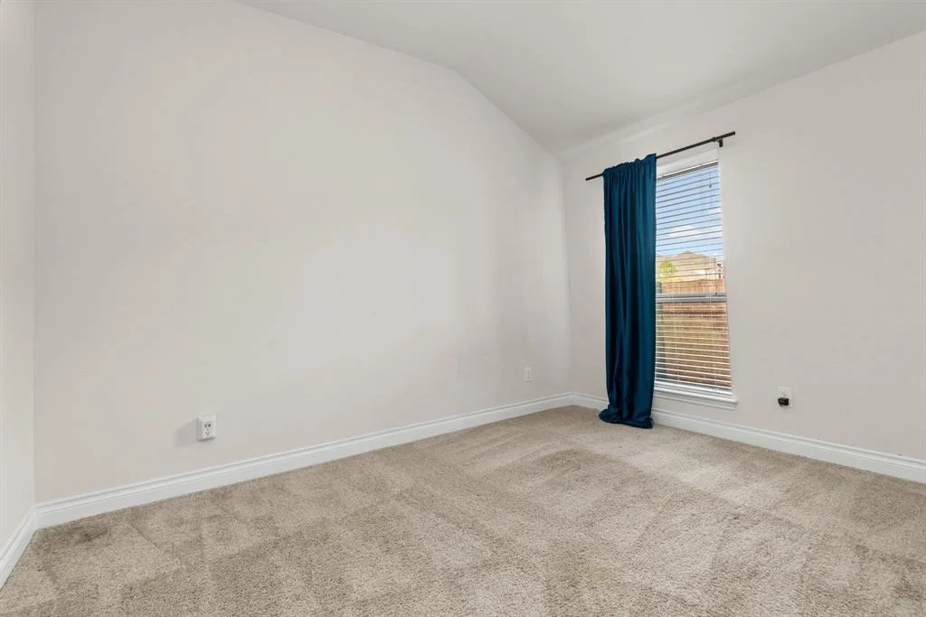 Photo of 28223 Green Meadow Way