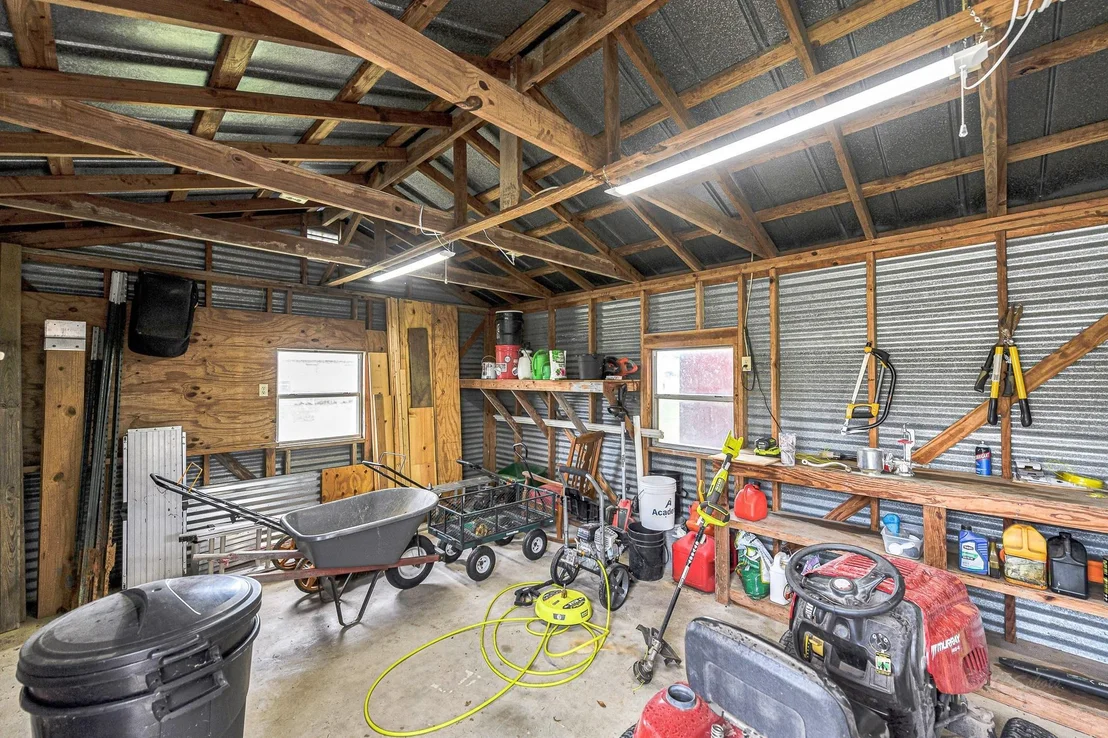 Photo of 1181 Schmidt Road