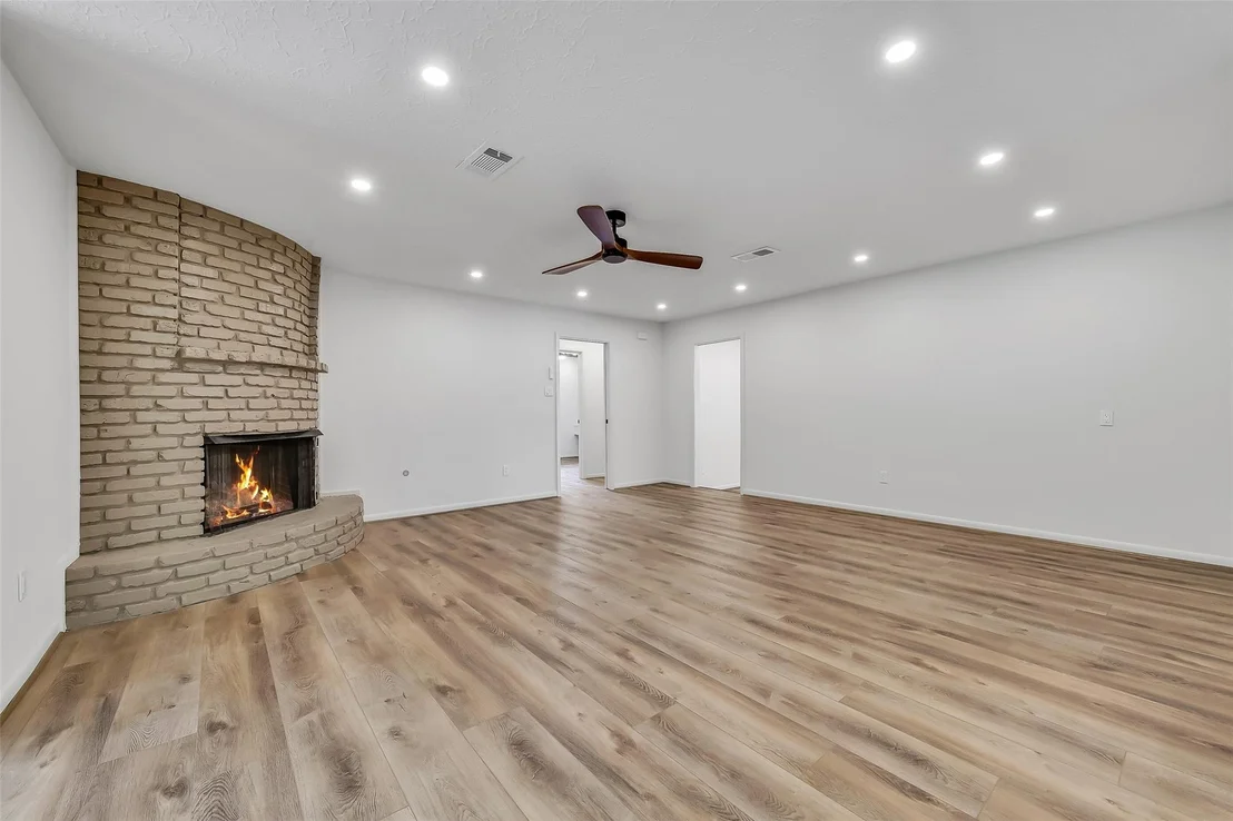 Photo of 1617 Wavecrest Lane