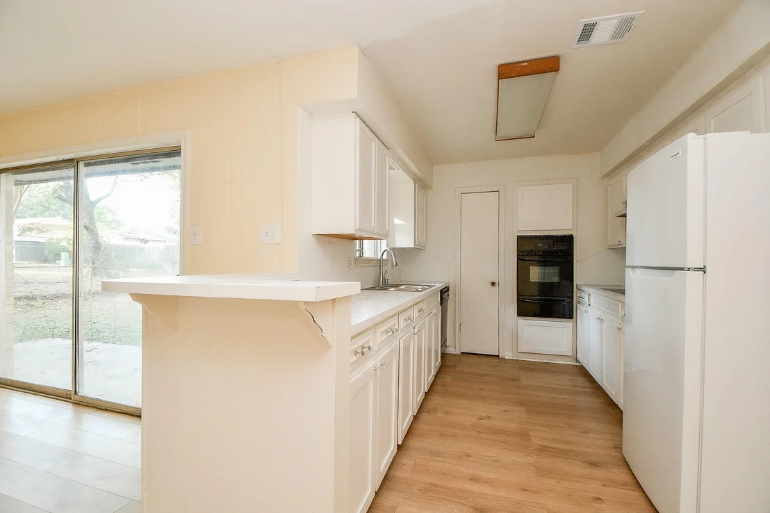 Photo of 3314 Kentwood Drive