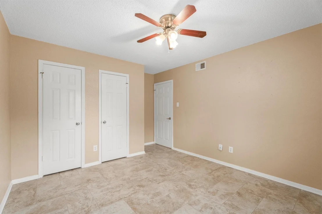 Photo of 6907 Five Forks Drive