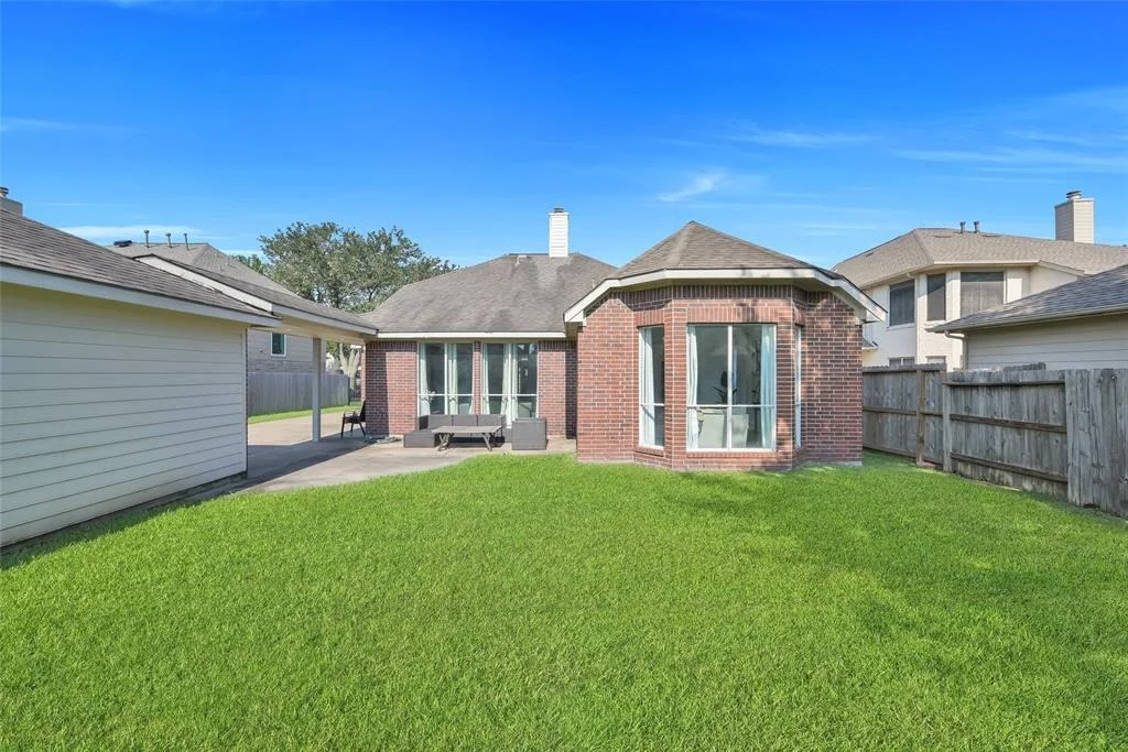 Photo of 8922 Ballinger Drive