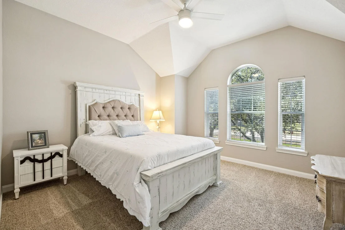 Photo of 1140 Bartlett Road
