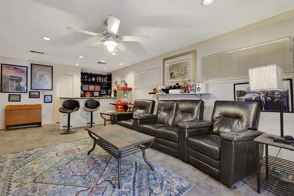 Photo of 81 Edgewater Lane