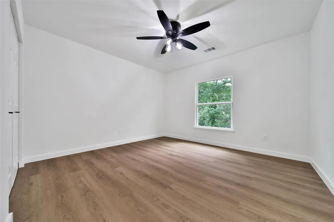 Photo of 70 Breezy Point Place