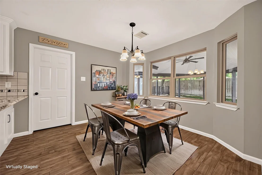 Photo of 5414 Crown Colony
