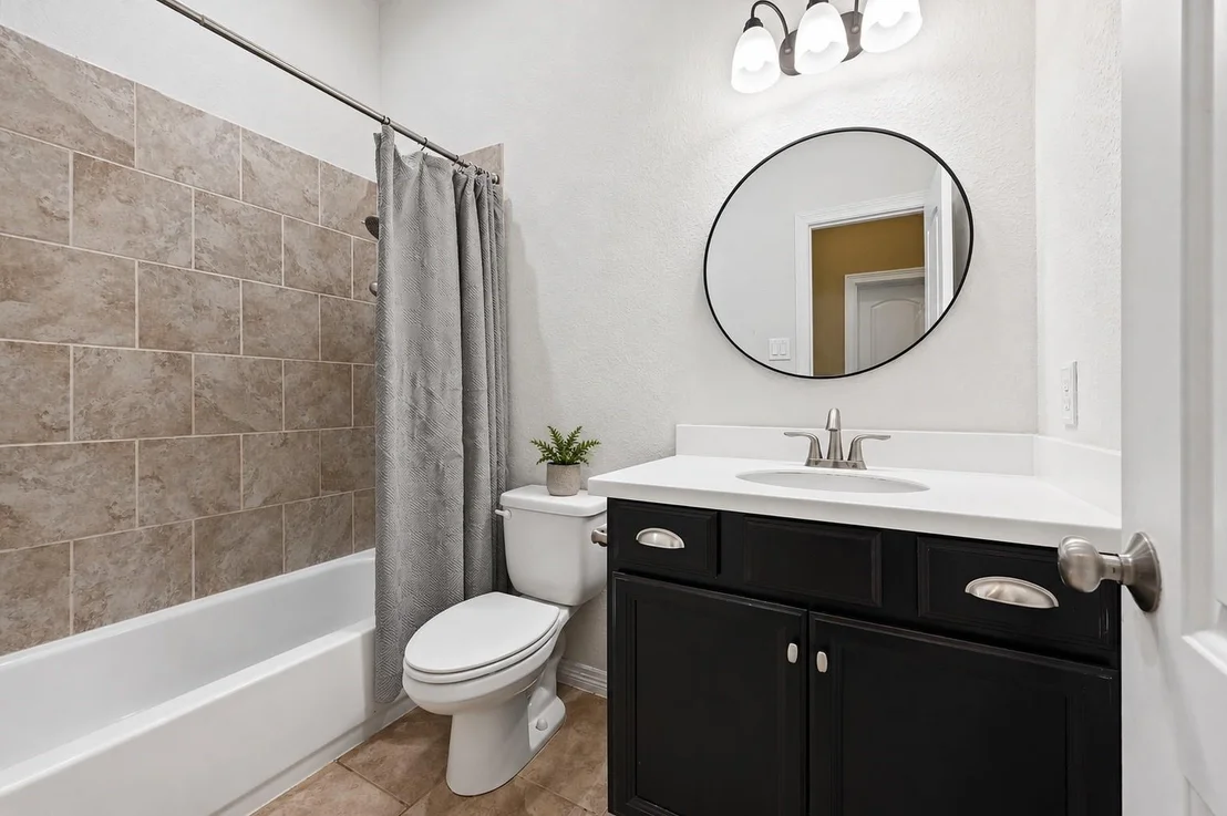 Photo of 3418 Herons Pointe Lane