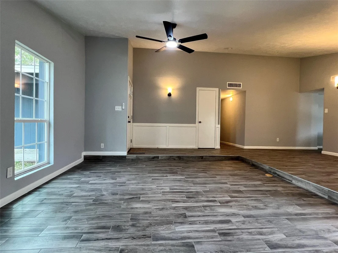 Photo of 3910 Lost Oak Drive