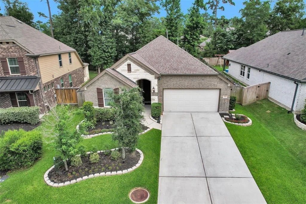 Photo of 222 Speckled Woods Place