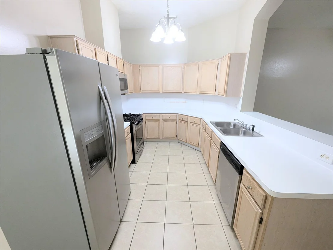 Photo of 7007 Fuchsia Lane