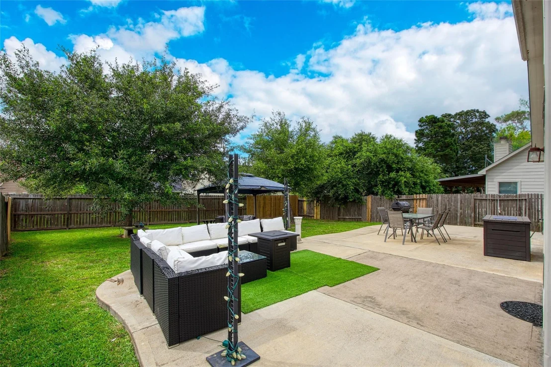 Photo of 2055 Midlane Drive