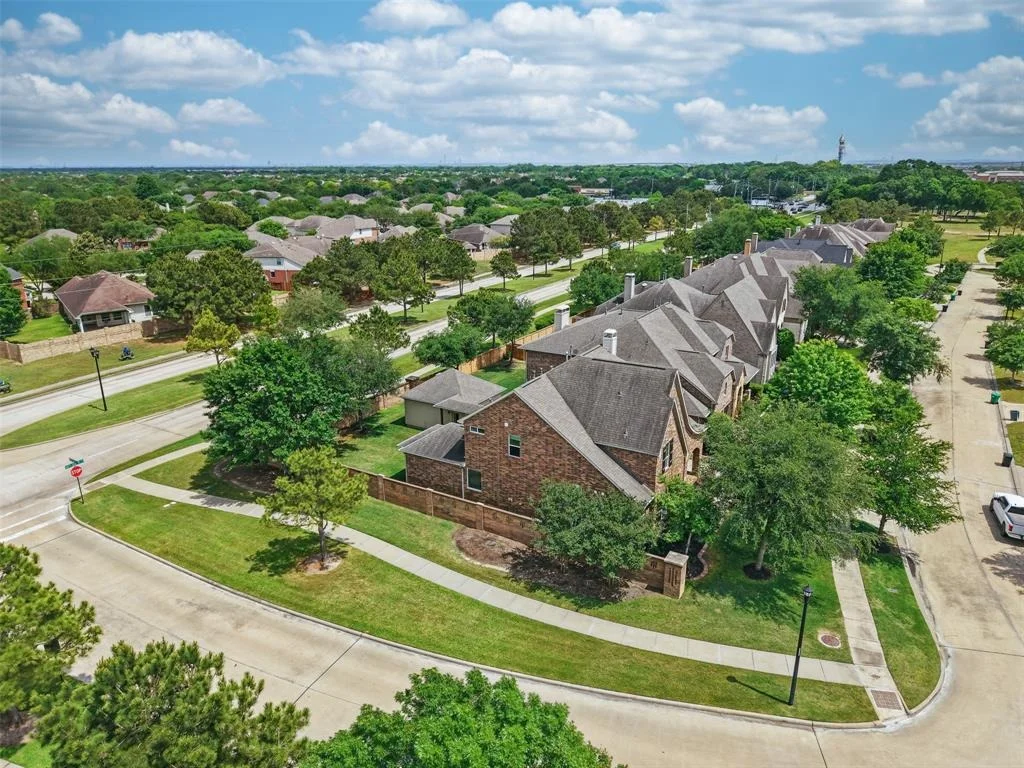 Photo of 27038 Franklin Park Dr