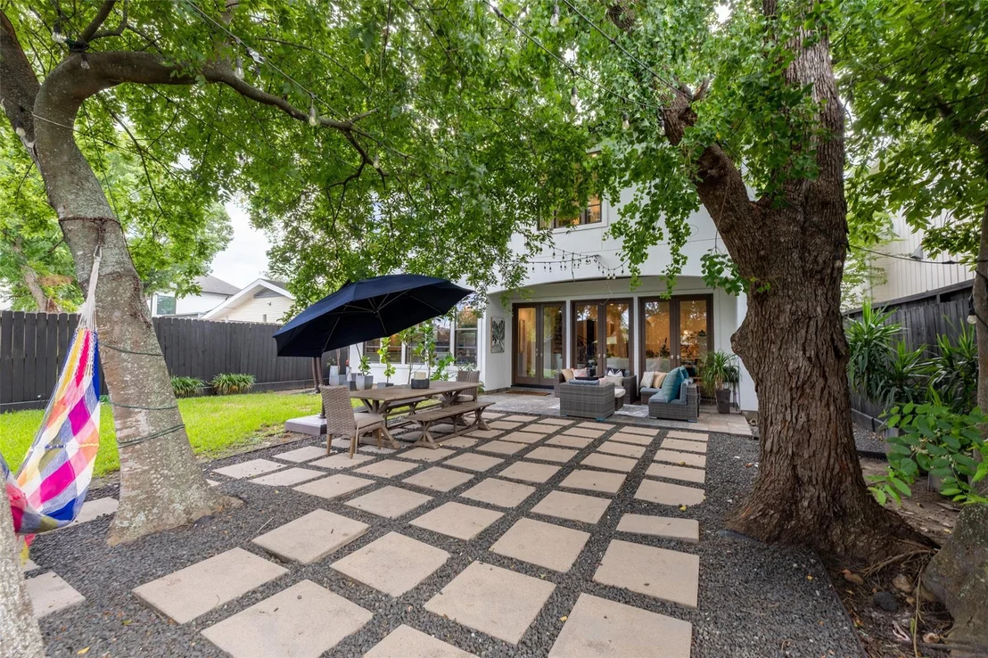 Photo of 6236 Community Drive