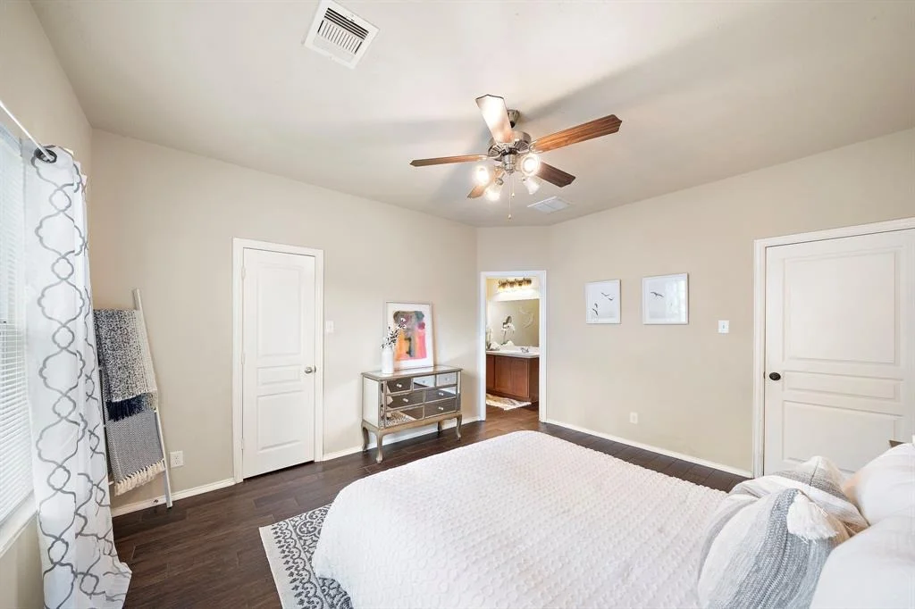 Photo of 6707 Enchanted Crest Drive