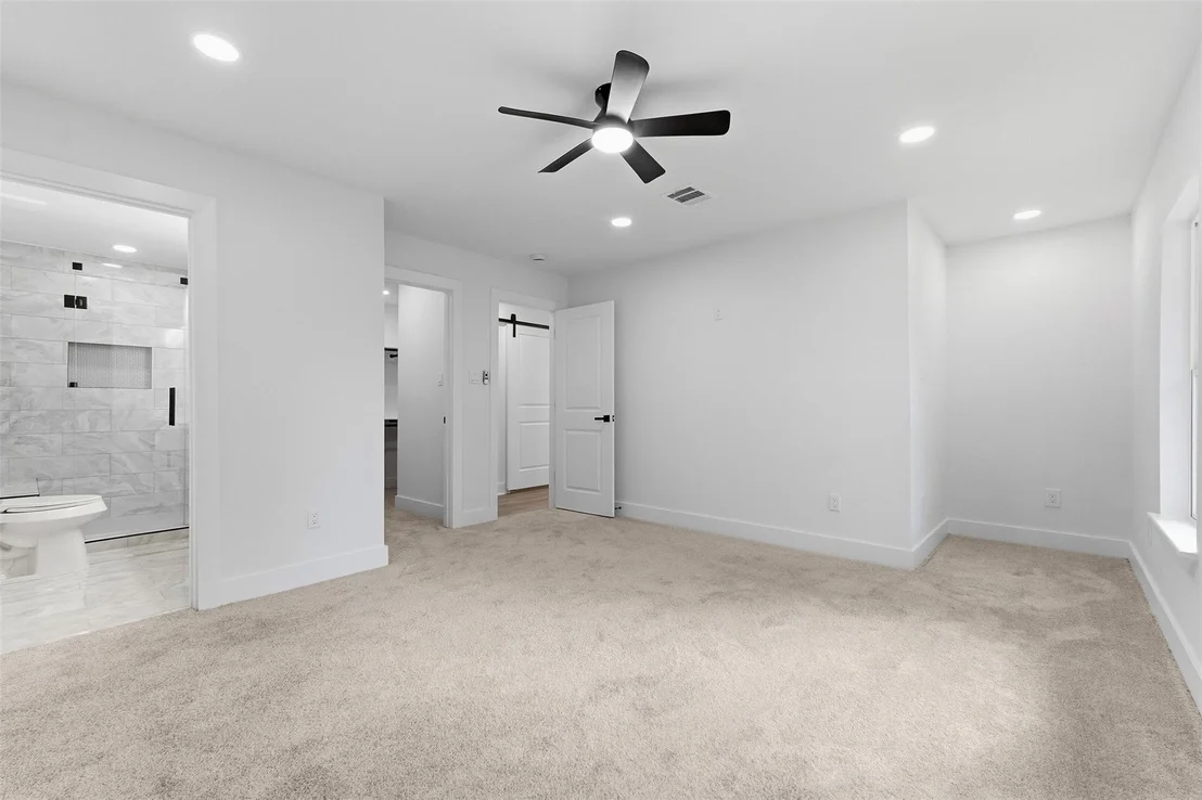 Photo of 7502 Woodsman Trail