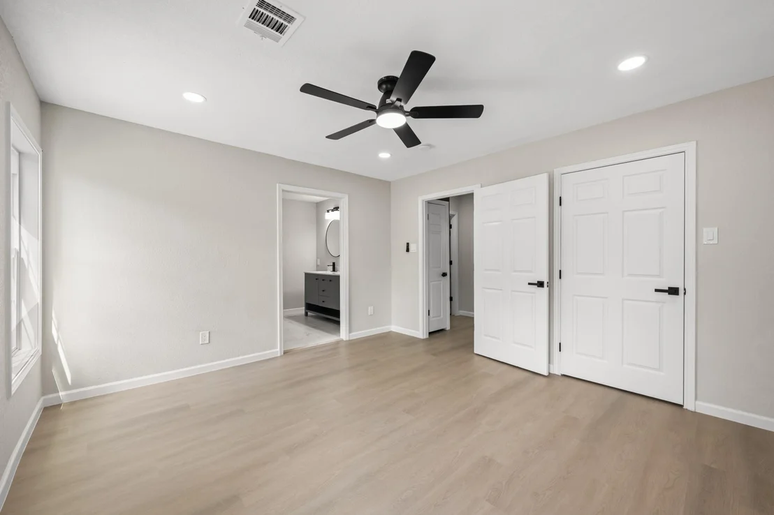 Photo of 523 Lazy Lane