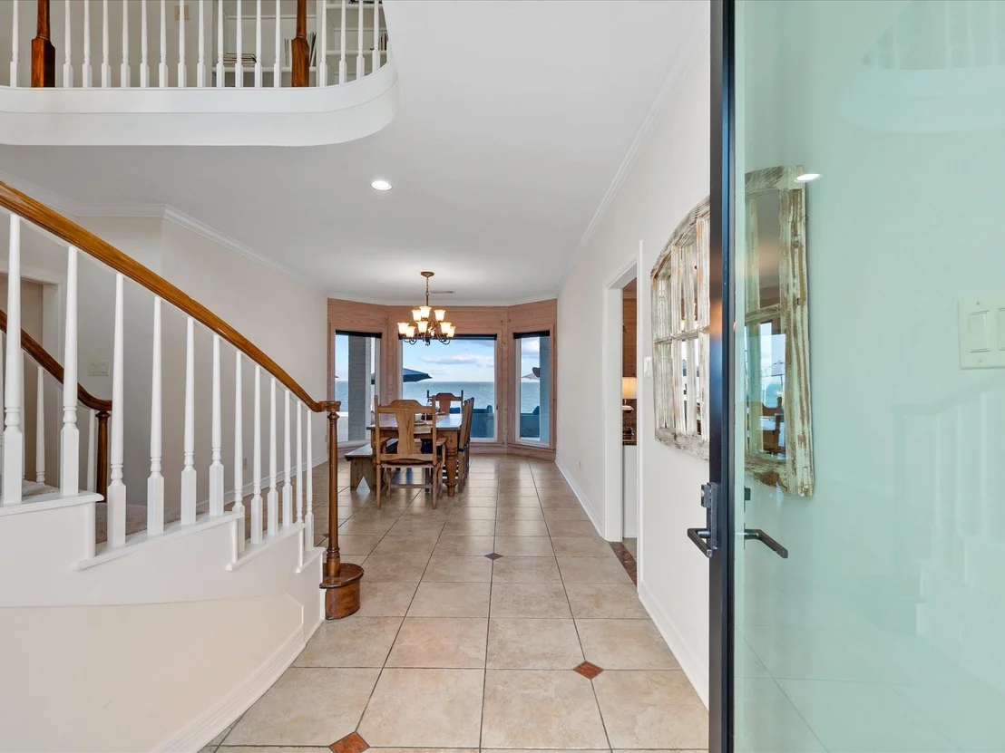 Photo of 993 Sandy Court