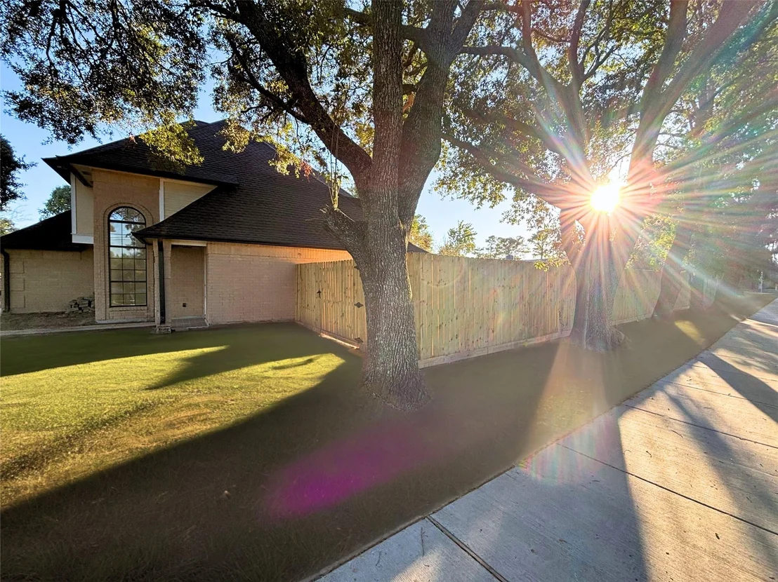 Photo of 2602 Hummingbird Lane