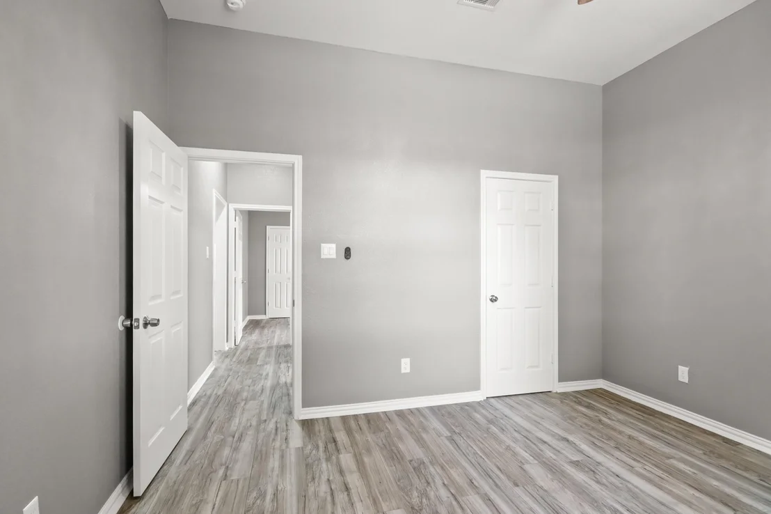 Photo of 535 Corydon Drive