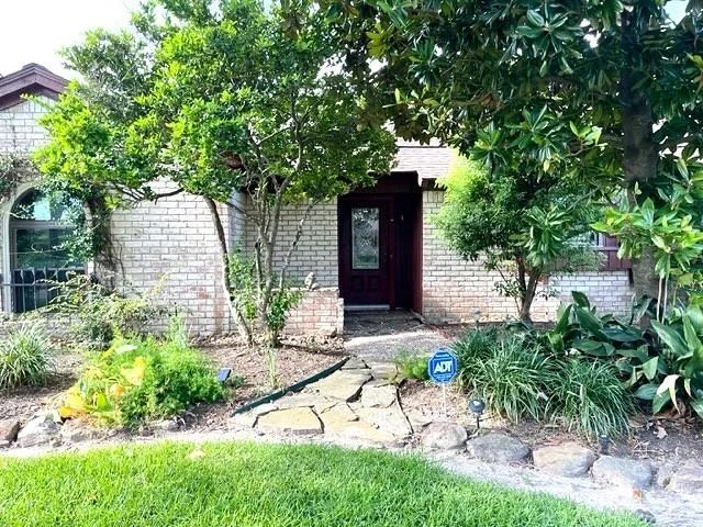 Photo of 2310 Brooktree Drive