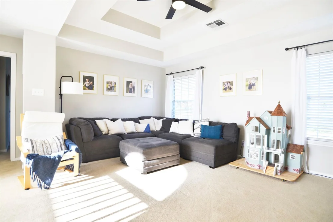 Photo of 506 Windsor Drive