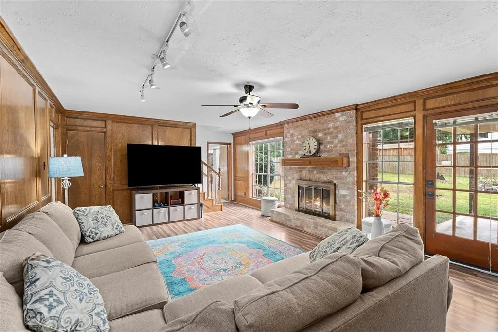 Photo of 819 Maranon Lane