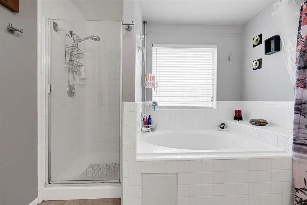 Photo of 18123 Redoak Manor Lane
