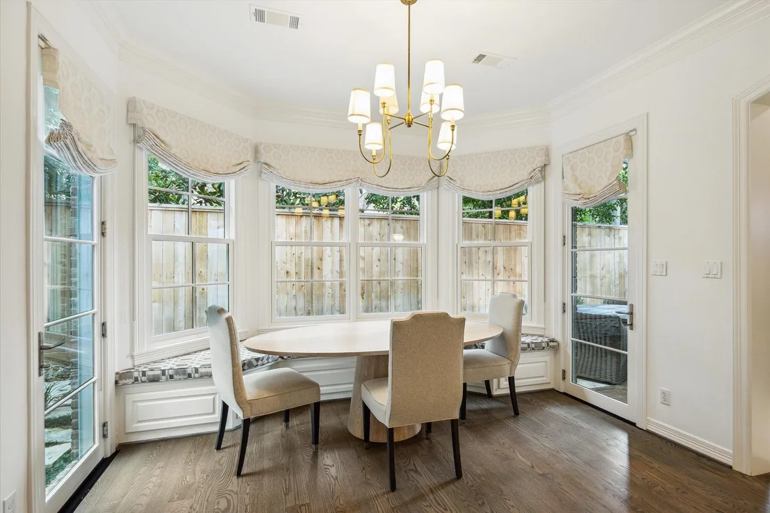 Photo of 210 Park Laureate Drive