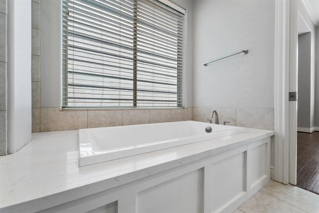 Photo of 8906 Spring Knoll Forest Drive