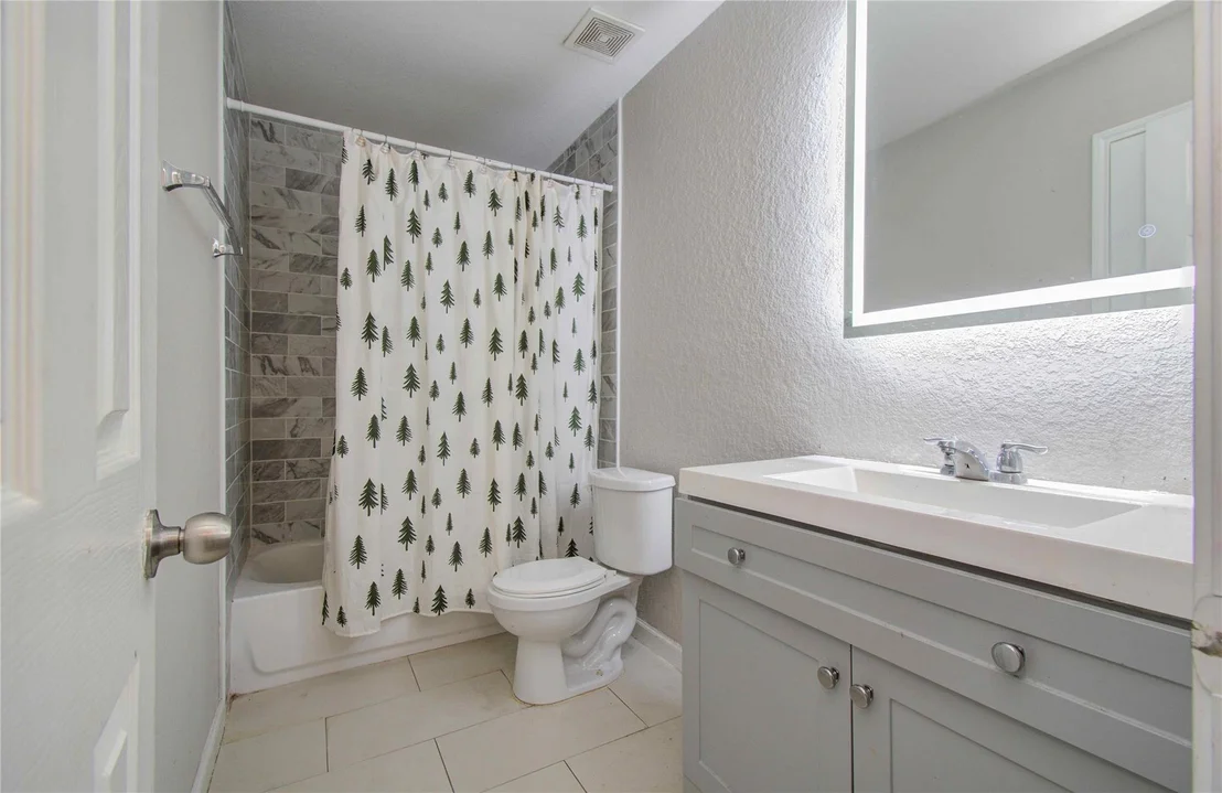 Photo of 5010 Leafy Brook Court