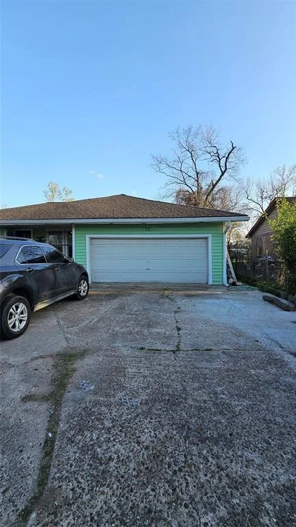 Photo of 1940 Roxella Street