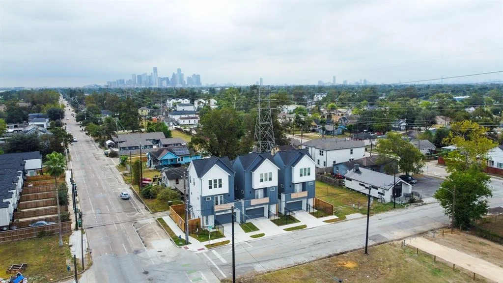 Photo of 5719 Elysian Street