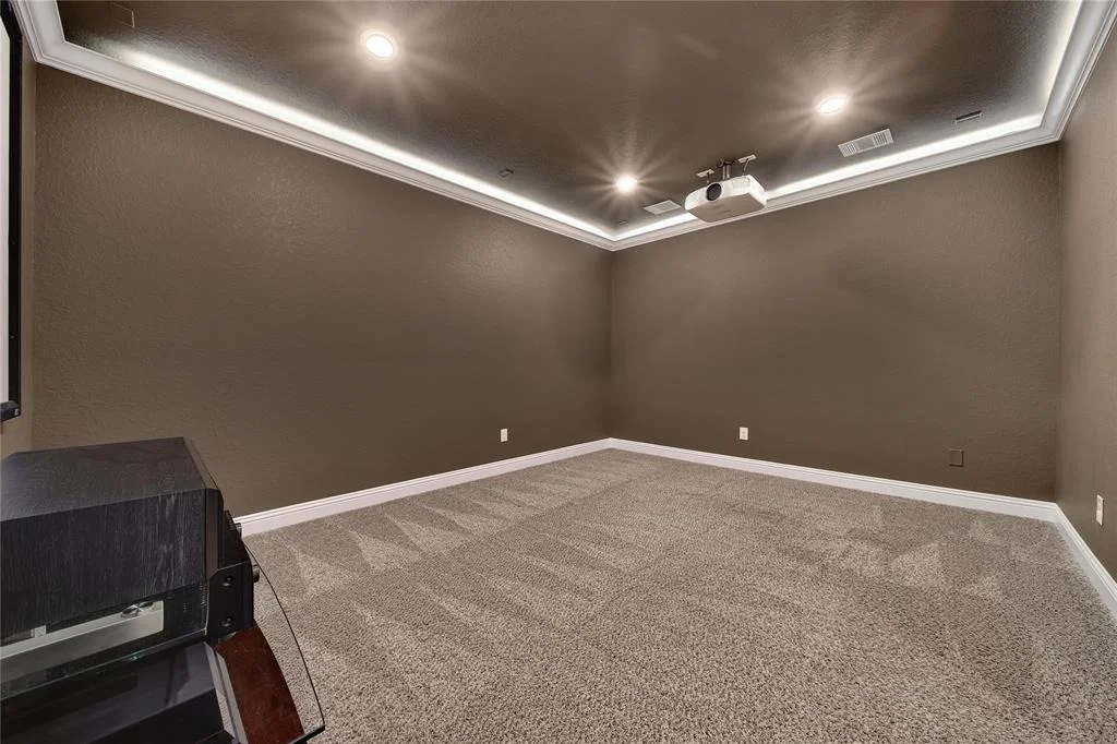 Photo of 19 N Wheatleigh Drive