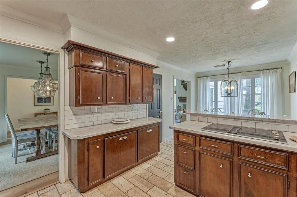 Photo of 6215 Glenhill Drive