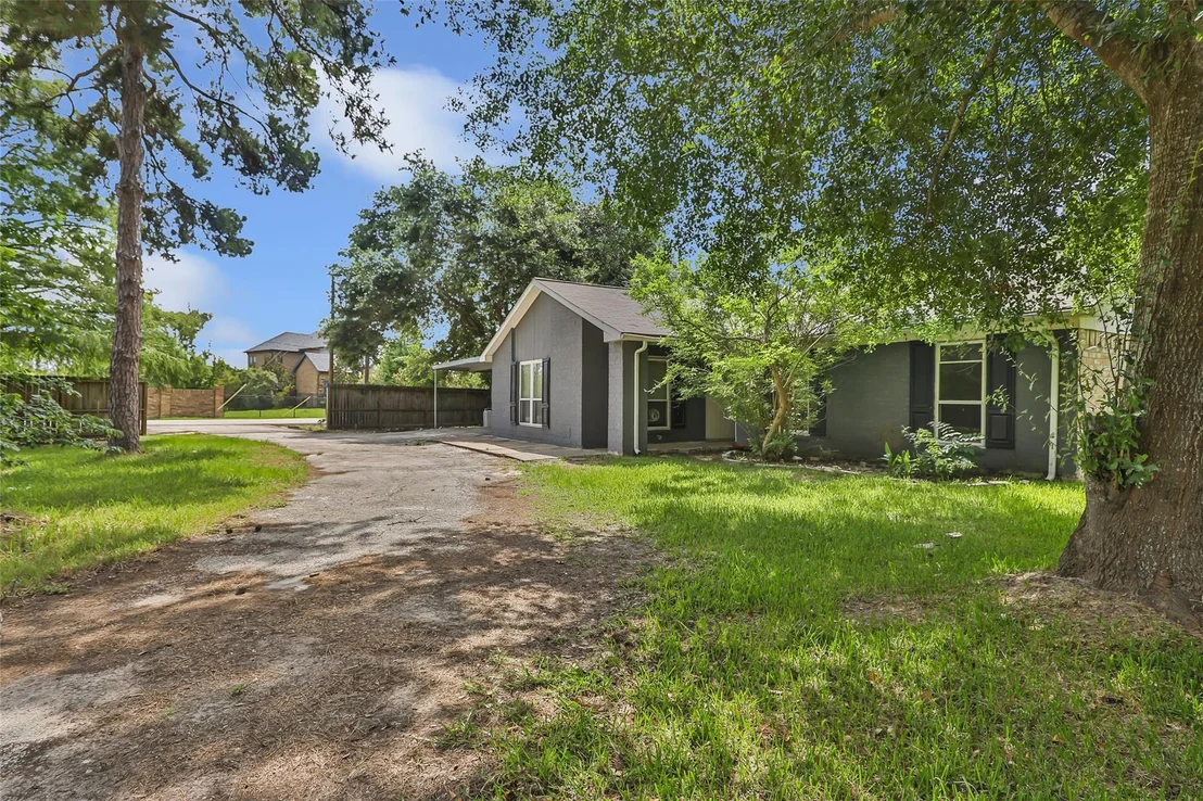 Photo of 2704 Saddlehorn Trail