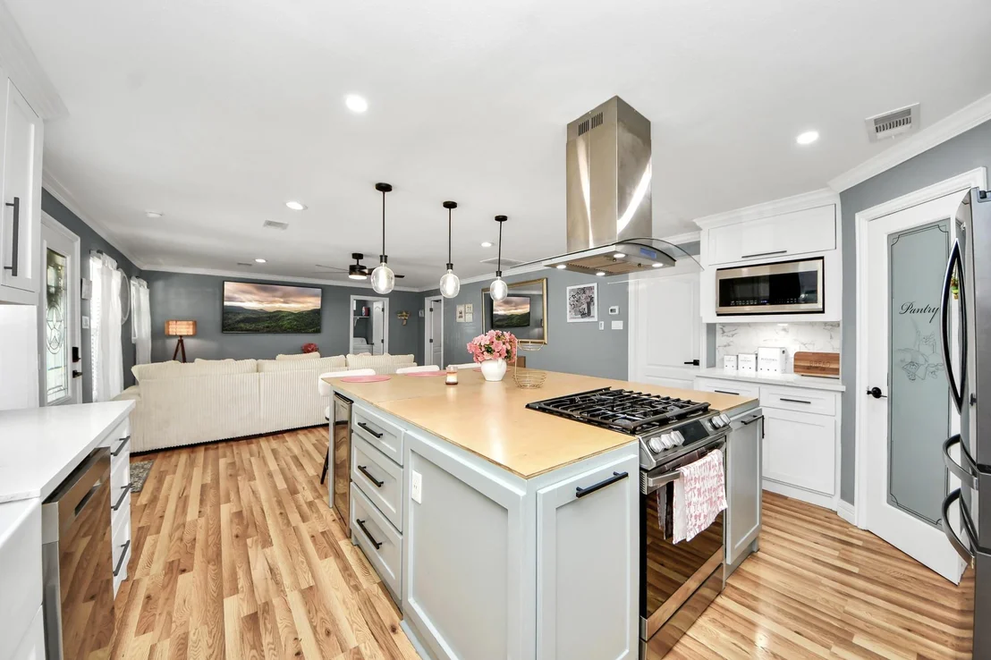 Photo of 321 Reid Street