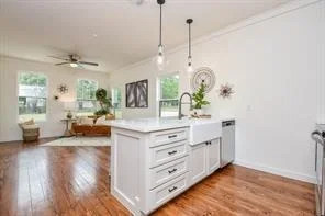 Photo of 1405 Clay Street