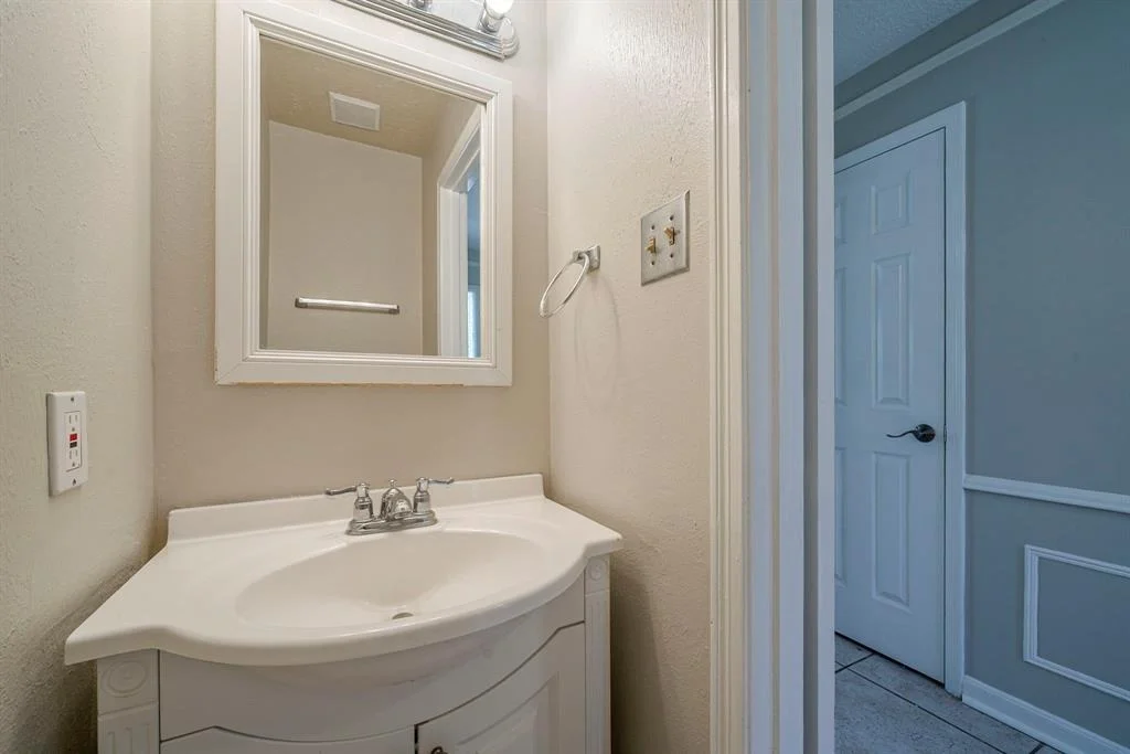 Photo of 7914 Annola Lane