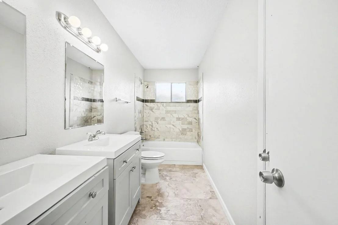Photo of 18511 Sweetmeadow Drive