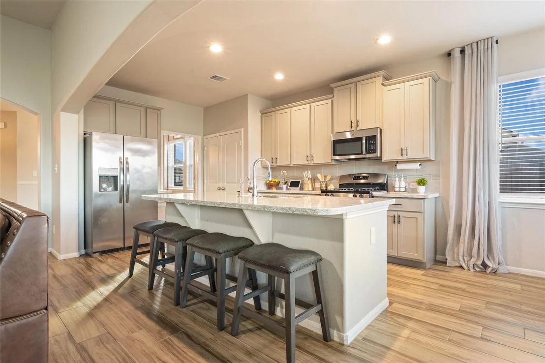 Photo of 119 Comal Drive